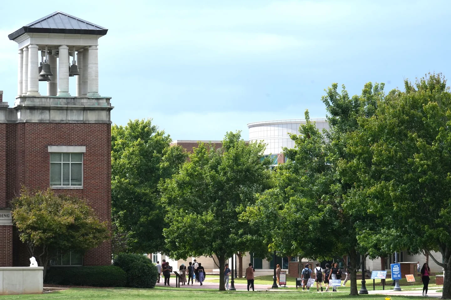 Contrary to Public Perception, College Tuition is Actually Declining